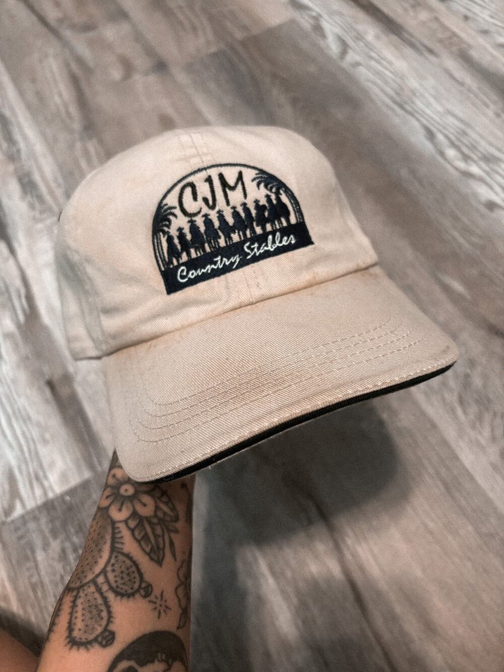 vintage hawaii CJM country stables horses hat